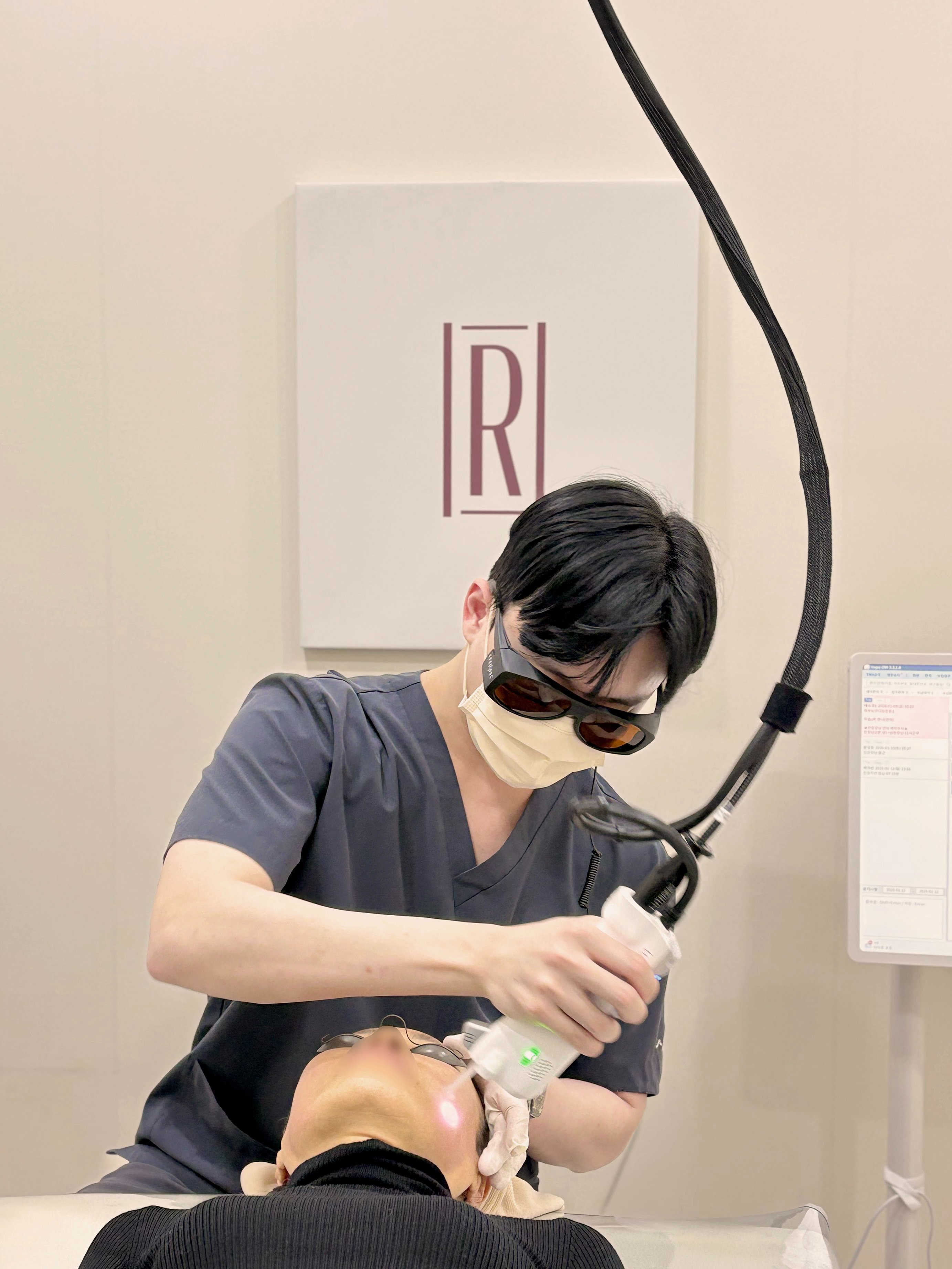 skin clinic near Incheon Airport for pigmentation treatments